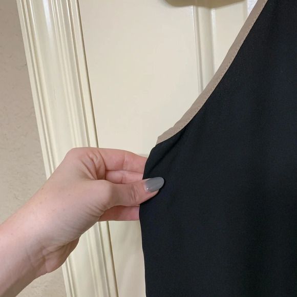 Black and Brown Tank - Picture 2 of 4